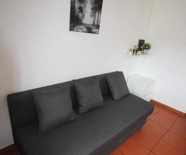 Oriente Dna Vi Apartment *