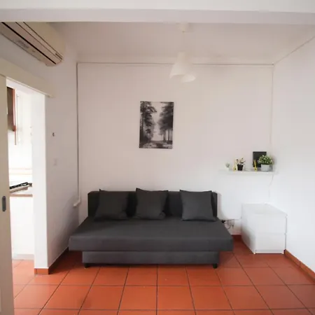 Oriente Dna Vi Apartman